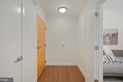 910 M Street NW #323, Washington, DC 20001 - Photo 5