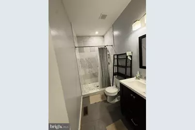 37 T Street NE, Washington, DC 20002 - Photo 5