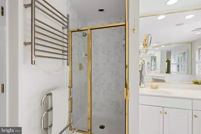 3915 Hillandale Court NW, Washington, DC 20007 - Photo 17