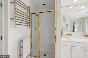 3915 Hillandale Ct NW, Washington, DC 20007 - Photo 17