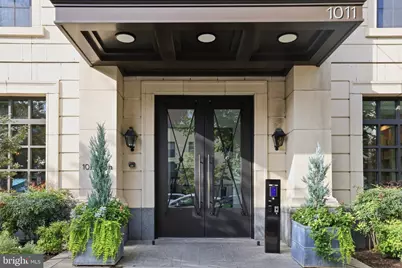 1011 M Street NW #702, Washington, DC 20001 - Photo 31