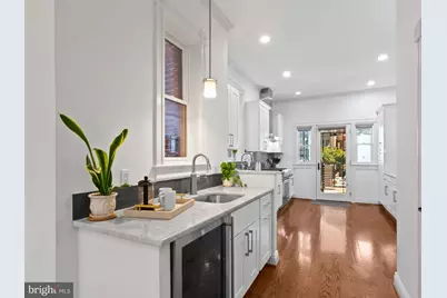 1128 Columbia Road NW #1, Washington, DC 20009 - Photo 9