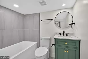 829 Longfellow St NW, Washington, DC 20011 - Photo 27