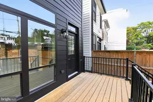 829 Longfellow St NW, Washington, DC 20011 - Photo 17