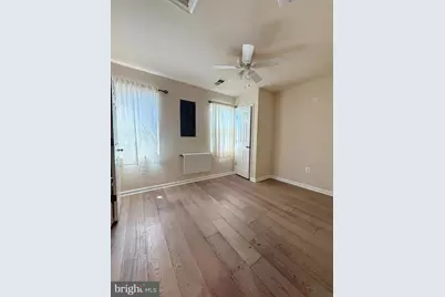 1720 H Street NE, Washington, DC 20002 - Photo 25