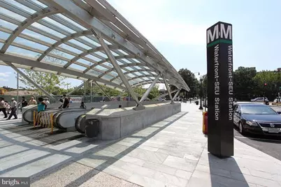 350 G Street SW #N415, Washington, DC 20024 - Photo 33