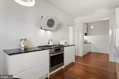 1870 Wyoming Avenue NW #401, Washington, DC 20009 - Photo 9