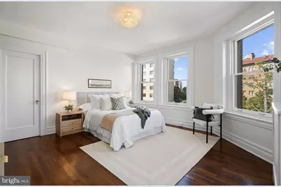 1870 Wyoming Avenue NW #401, Washington, DC 20009 - Photo 3