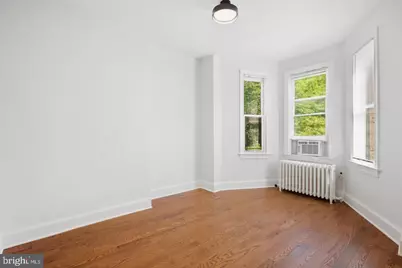 820 North Carolina Avenue SE, Washington, DC 20003 - Photo 29