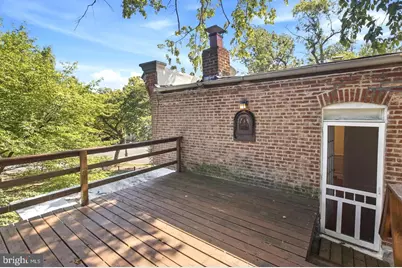 820 North Carolina Avenue SE, Washington, DC 20003 - Photo 33