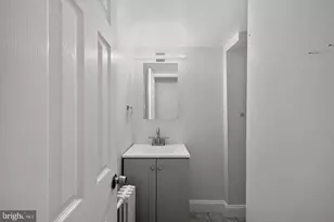 820 North Carolina Ave SE, Washington, DC 20003 - Photo 51