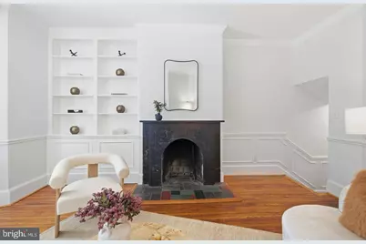 820 North Carolina Avenue SE, Washington, DC 20003 - Photo 5