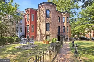 820 North Carolina Ave SE, Washington, DC 20003 - Photo 1