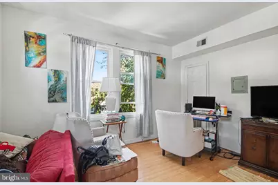 1105 NE Holbrook Terrace NE, Washington, DC 20002 - Photo 17