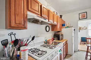 1105 NE Holbrook Terrace NE, Washington, DC 20002 - Photo 9