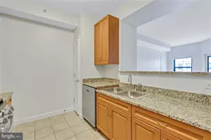 1111 25th St NW, Washington, DC 20037 - Photo 11