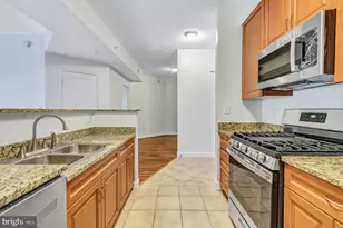 1111 25th St NW, Washington, DC 20037 - Photo 13