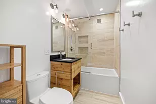 3900 Tunlaw Rd NW, Washington, DC 20007 - Photo 17