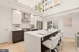 2014 Kalorama Rd NW, Washington, DC 20009 - Photo 17