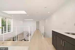 2014 Kalorama Rd NW, Washington, DC 20009 - Photo 37