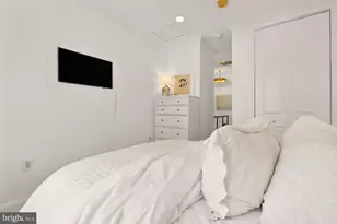 1242 K St SE, Washington, DC 20003 - Photo 15