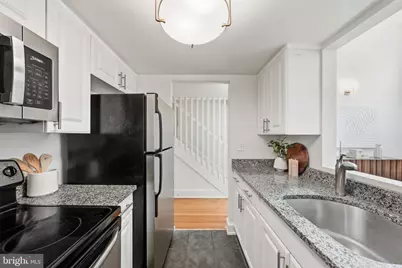 301 G Street NE #11, Washington, DC 20002 - Photo 13