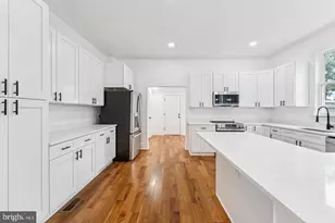2105 4th St NE, Washington, DC 20002 - Photo 11
