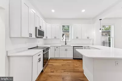 2105 4th Street NE, Washington, DC 20002 - Photo 9