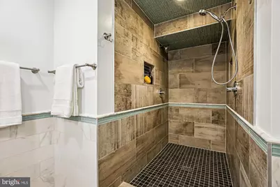 13 R Street NE #1, Washington, DC 20002 - Photo 29