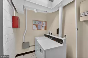 1718 P St NW, Washington, DC 20036 - Photo 19