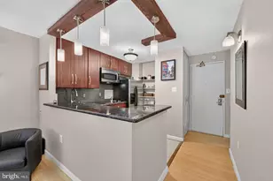 1718 P St NW, Washington, DC 20036 - Photo 7