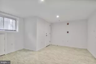 24 Rhode Island Ave NE, Washington, DC 20002 - Photo 11