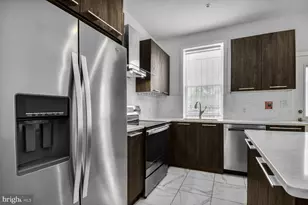 24 Rhode Island Ave NE, Washington, DC 20002 - Photo 5