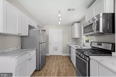 4428 Hunt Place NE, Washington, DC 20019 - Photo 11