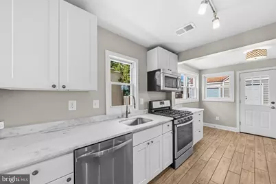 4428 Hunt Place NE, Washington, DC 20019 - Photo 9