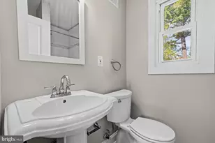 4428 Hunt Pl NE, Washington, DC 20019 - Photo 23