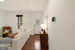 709 16th St NE, Washington, DC 20002 - Photo 3