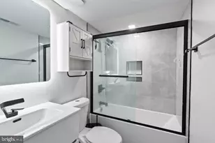 1028 Bladensburg Rd NE, Washington, DC 20002 - Photo 21