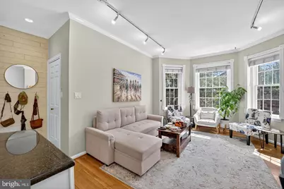 1747 Church Street NW #4, Washington, DC 20036 - Photo 3