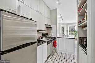 1747 Church St NW, Washington, DC 20036 - Photo 9