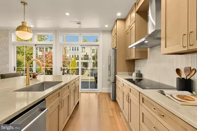 1735 Irving Street NW, Washington, DC 20010 - Photo 23