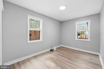5027 Benning Road SE, Washington, DC 20019 - Photo 9