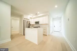 1117 24th St NW, Washington, DC 20037 - Photo 5