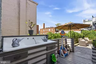 735 Fairmont St NW, Washington, DC 20001 - Photo 7