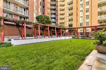 1000 New Jersey Avenue SE #525, Washington, DC 20003 - Photo 25