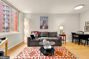 1000 New Jersey Ave SE, Washington, DC 20003 - Photo 3