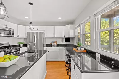 733 Hamilton Street NW, Washington, DC 20011 - Photo 13