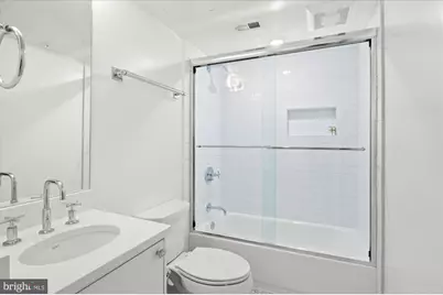 2869 28th Street NW #202, Washington, DC 20008 - Photo 9