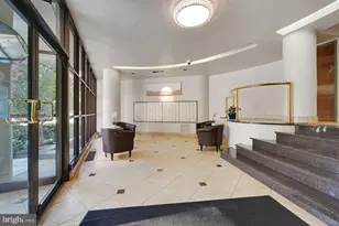 2141 I St NW, Washington, DC 20037 - Photo 3