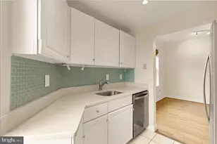 1621 T St NW, Washington, DC 20009 - Photo 9